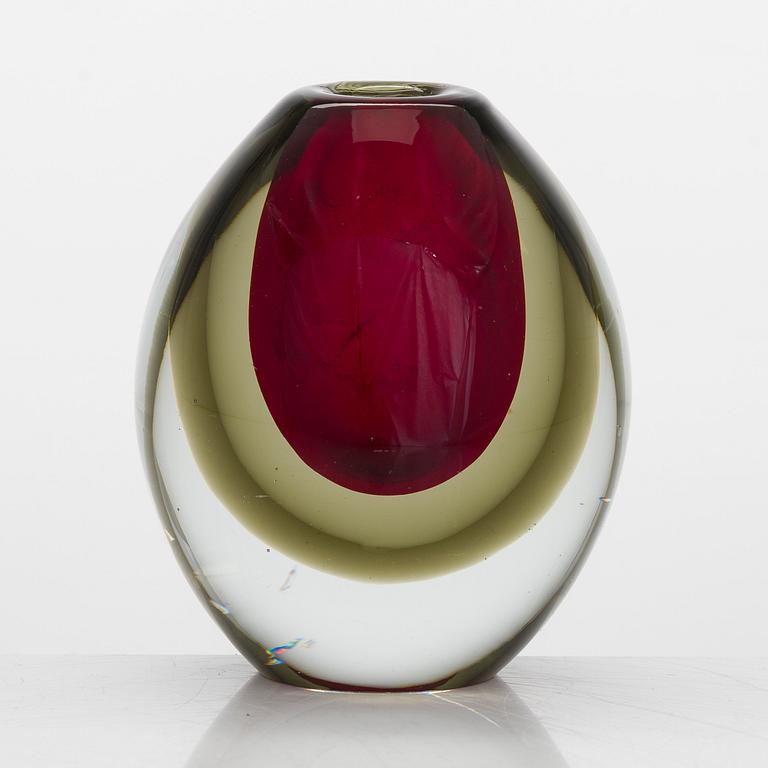 Kaj Franck, vas, "KF 240", signerad K. Franck, Nuutajärvi Notsjö -58.