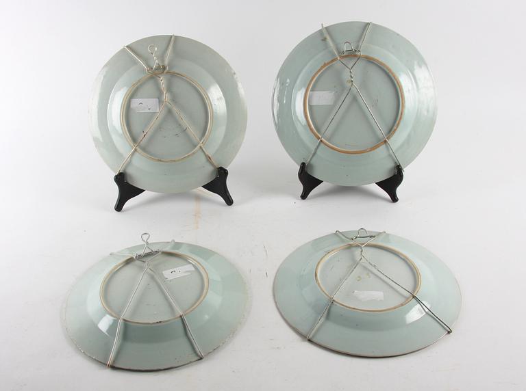 TALLRIKAR, 4 st olika, porslin, Kina, Qianlong, 1700-tal.