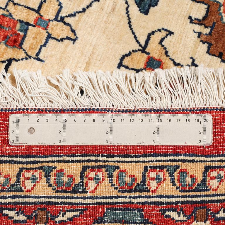 A modern Ziegler design rug, ca 237 x 151 cm.