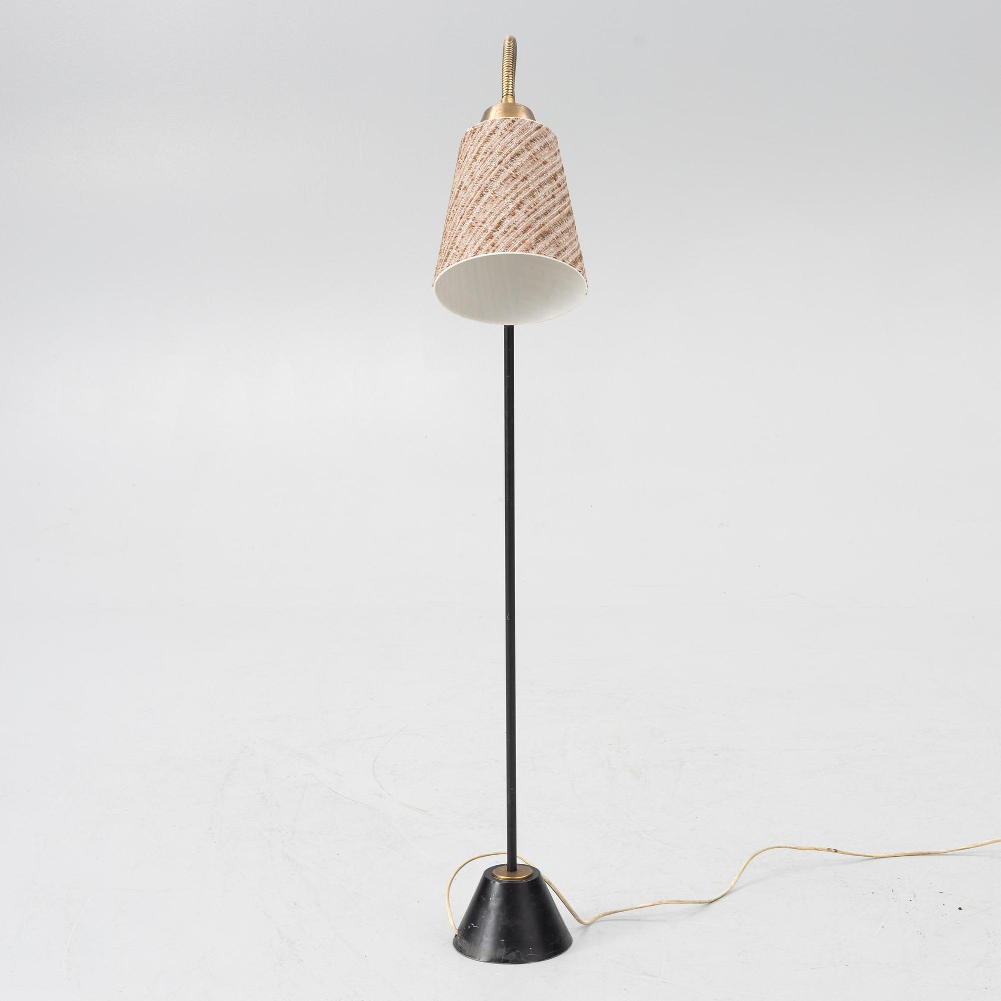 Golvlampa, 1900-talets mitt.