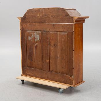 Cabinet top, 17th/18th century.