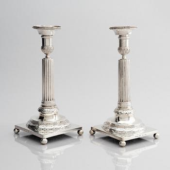 A pair of Swedish 18th century silver candelsticks, marks of Pehr Zethelius, Stockholm 1797.
