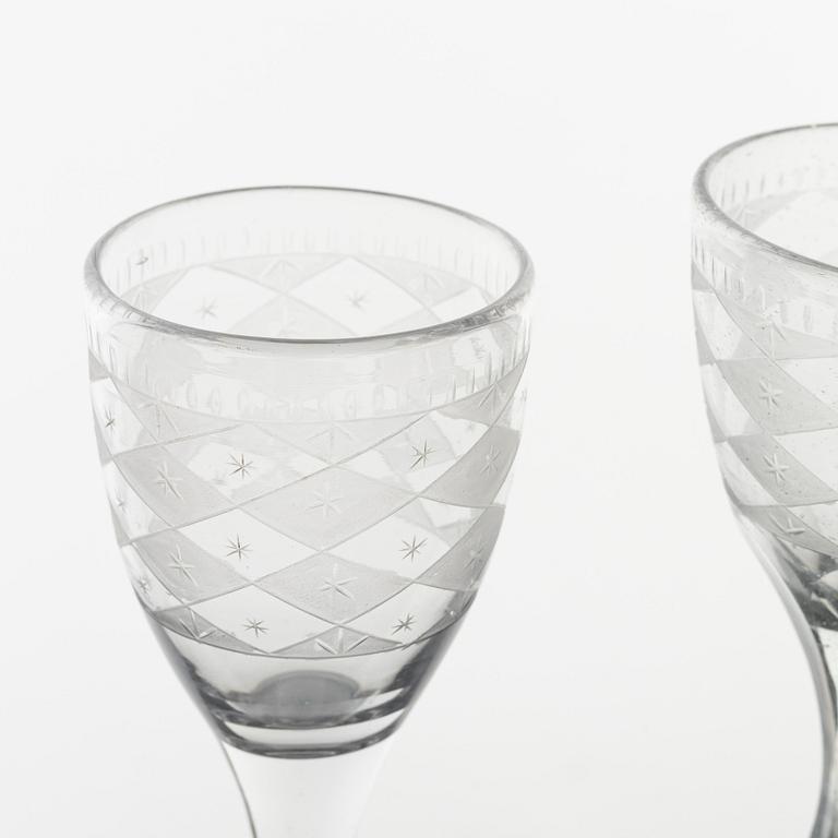 Starkvinsglas, 20 stycken, sengustavianska, olika manufakturer.