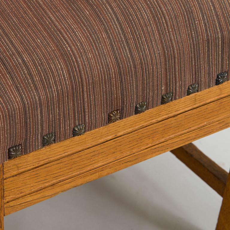 Louis Sparre, A table and two chairs for Aktiebolaget Iris, Borgå around 1900.