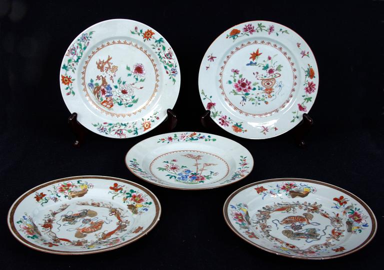 TALLRIKAR, 5 st, porslin, Kina, 1700-tal.