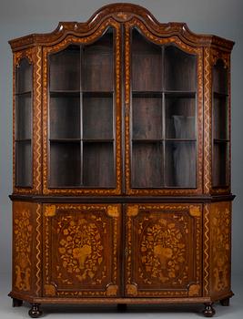 VITRINSKÅP, barockstil, Holland, 1800-tal.
