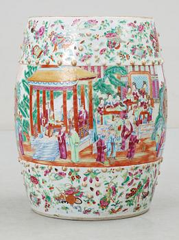 A Canton famille rose garden seat, late Qing dynasty.