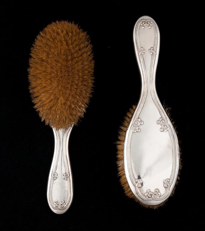 TOILETTISETTI, 6 osaa, hopeaa, Birmingham, 1918-1919.