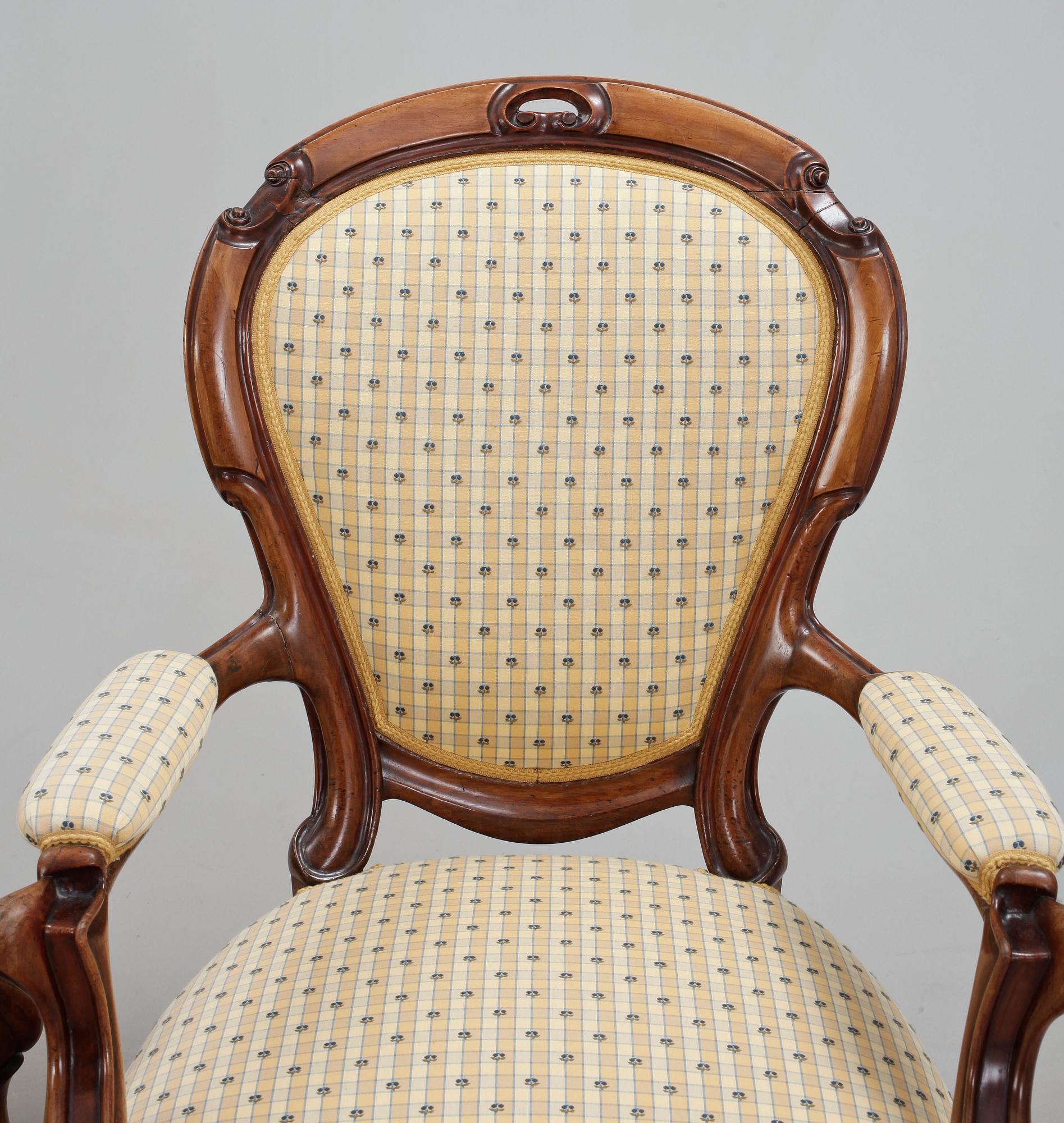 STOLAR samt KARMSTOLAR, 2 + 2, nyrokoko, 1800-talets slut.