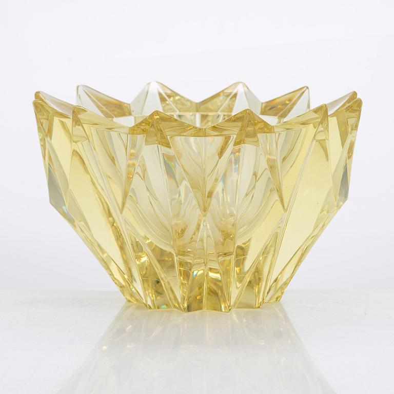 Aimo Okkolin, a 'Water lily' crystal bowl, signed Aimo Okkolin Riihimäen Lasi Oy.