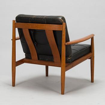 Grete Jalk,  a model 118 lounge chair, France & Son, Denmark, 1960s.