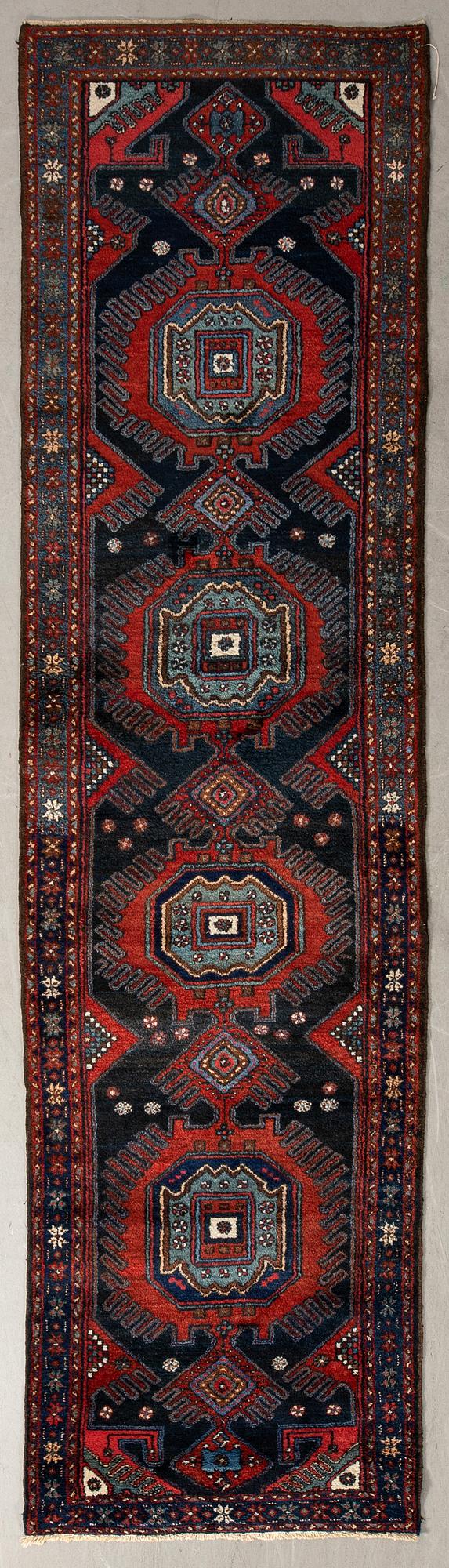 Matta Hamadan semiantik galleri ca 386x104 cm.