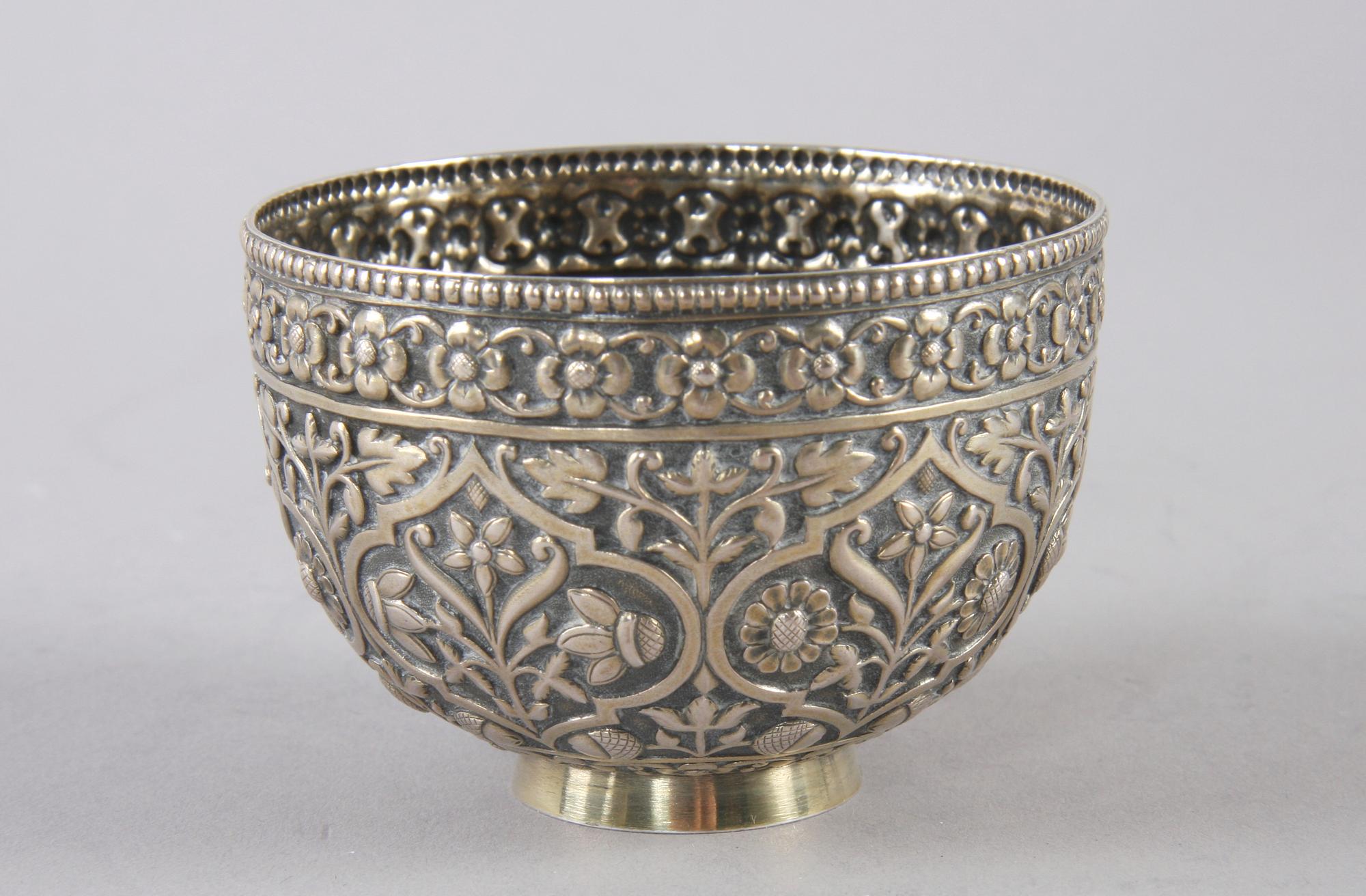 TUMLARE, silver, Ryssland.