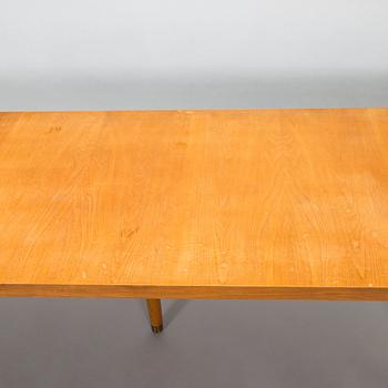 Aino Aalto, a mid-20th-century table for O.Y. Huonekalu- ja Rakennustyötehdas A.B.