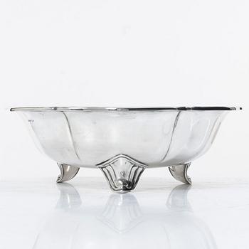 Karl Anderson, Skål på fötter, silver, Stockholm 1938.