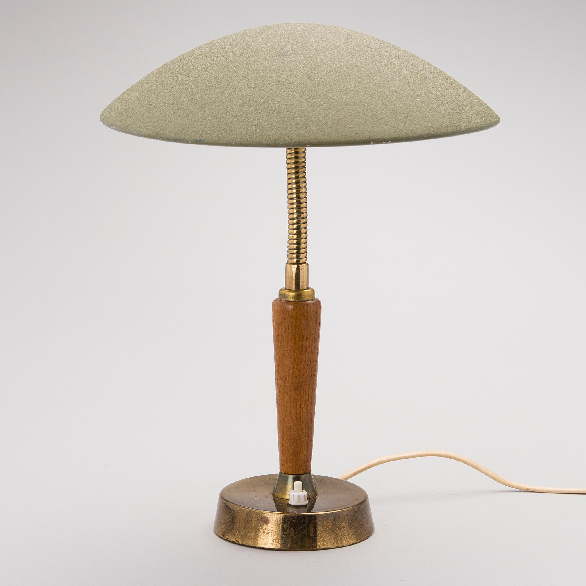 A 1950s/60s table lamp for Precenta.