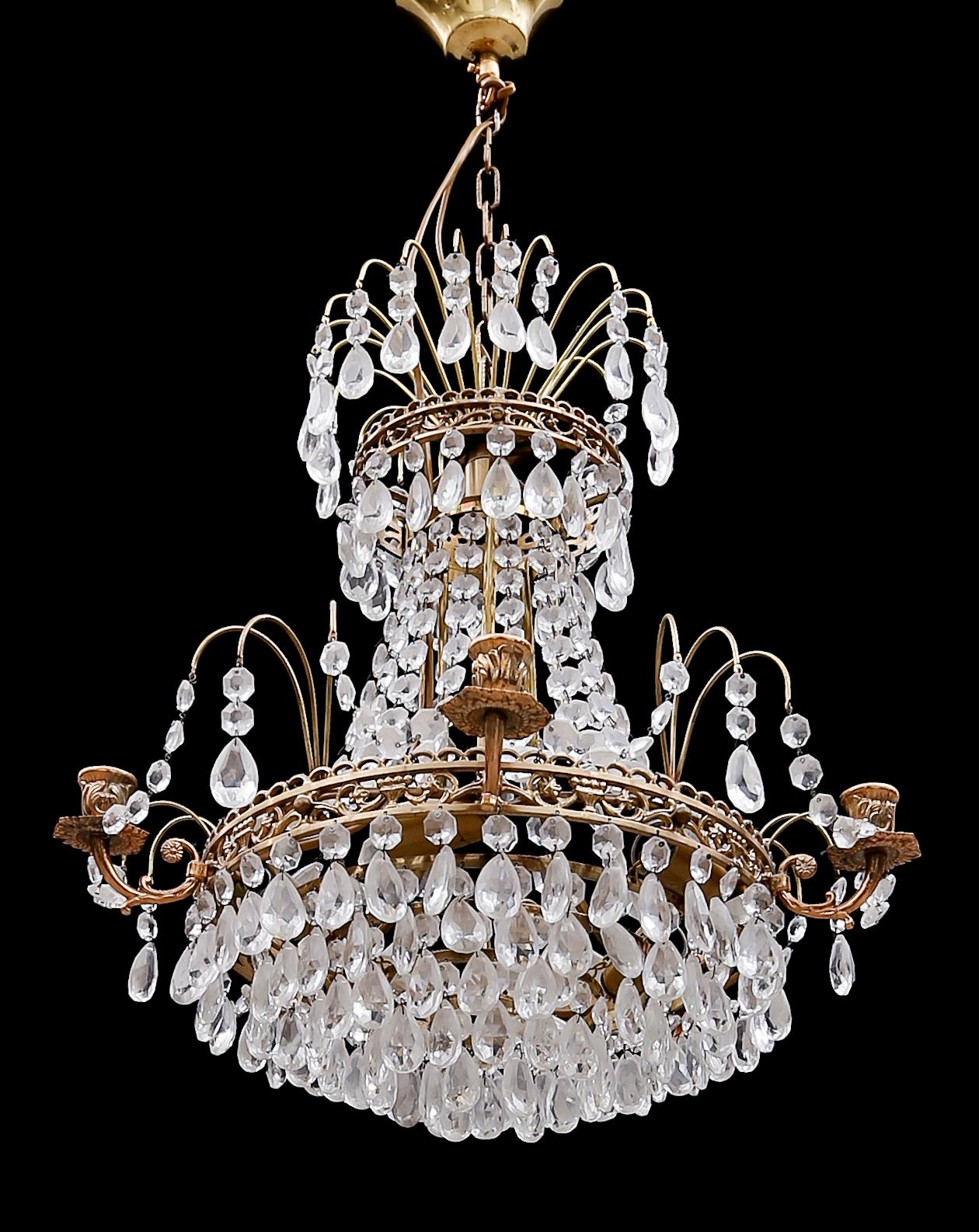 LJUSKRONA, 1900-talets mitt. Höjd 49 cm.