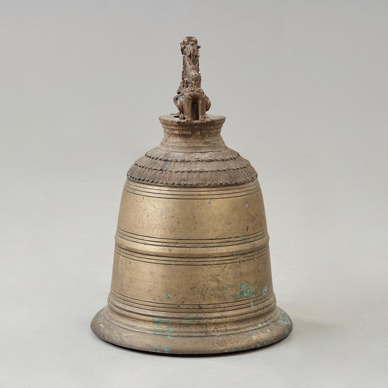 TEMPELKLOCKA, brons. Burma, 1800-tal.