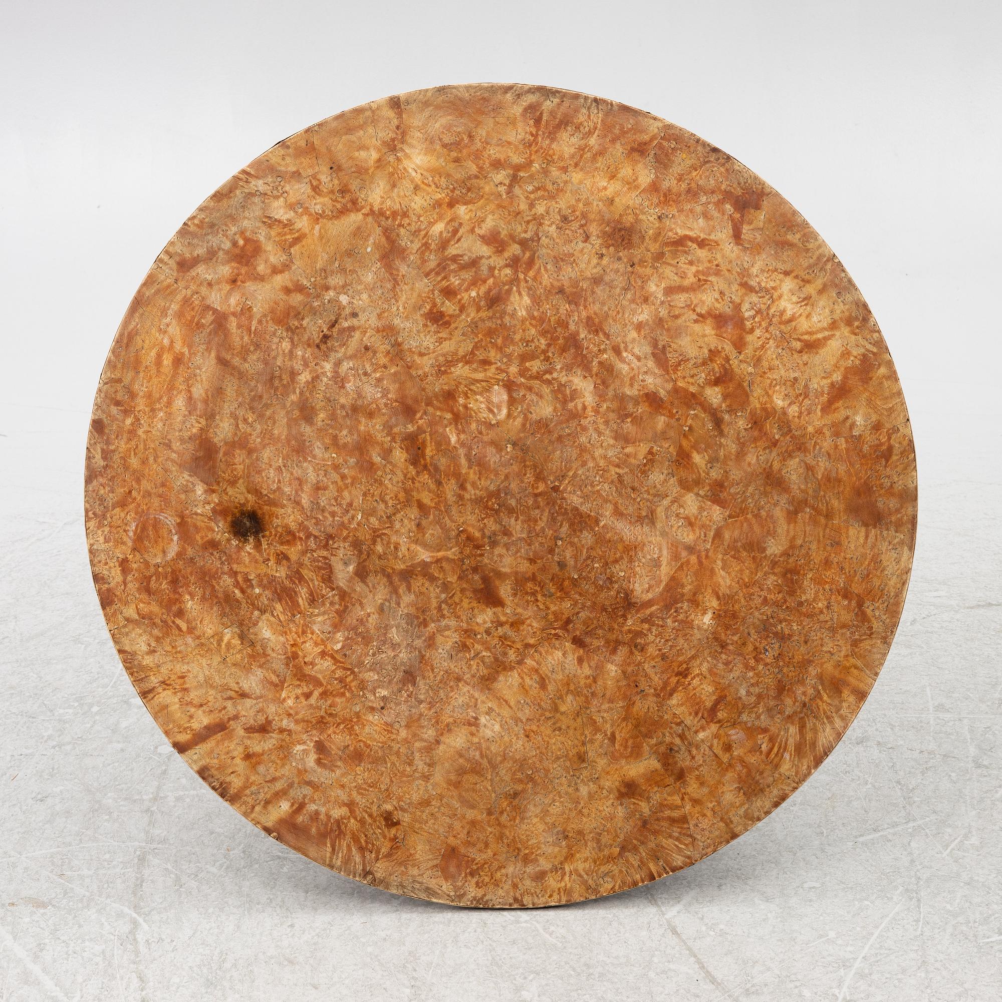 Bord, av Lars Eric Lindell (mästare i Köping 1818-1843).