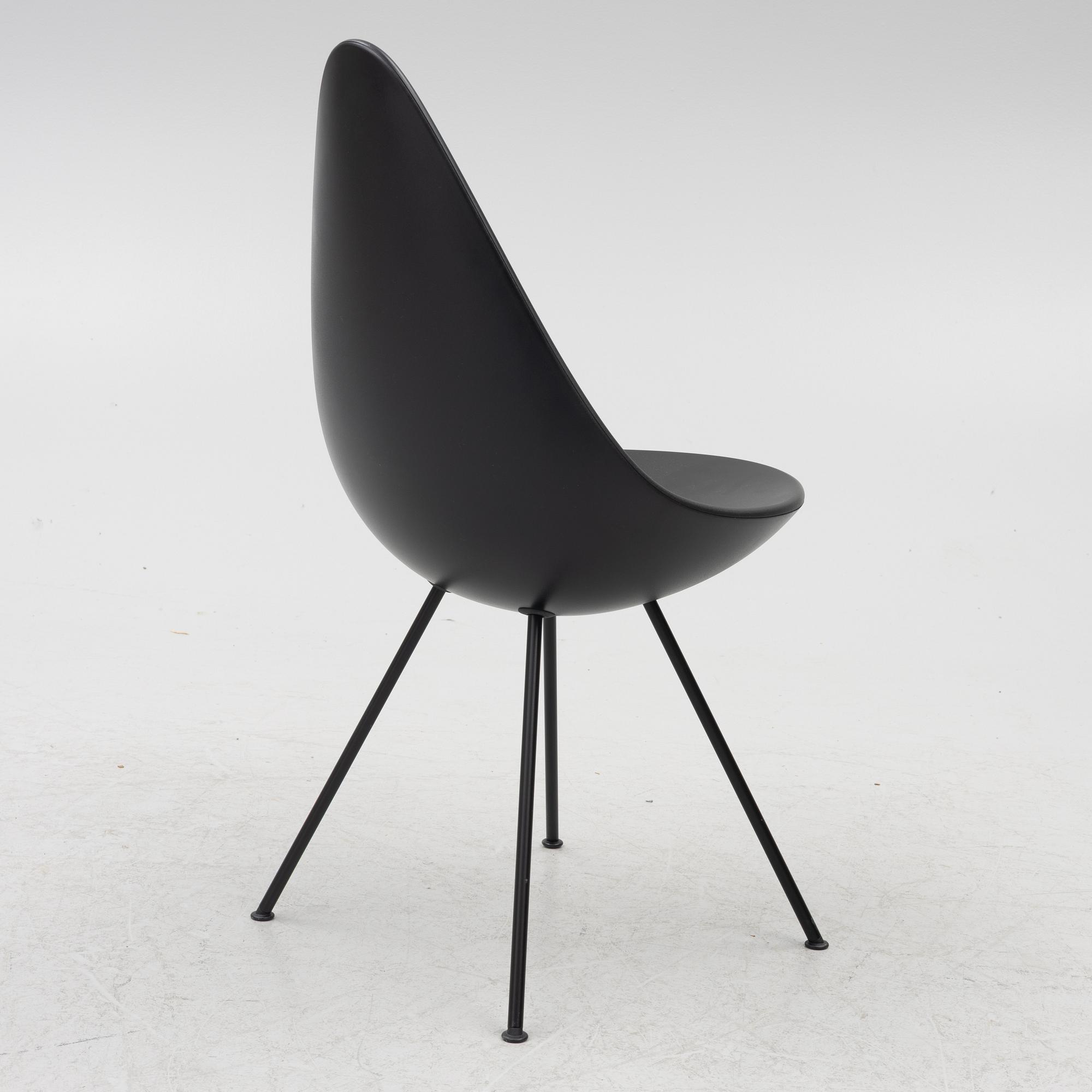 Arne Jacobsen, stol, "Droppen", Fritz Hansen, 2021.