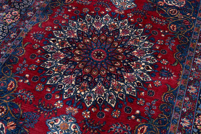 Matta, Kirman Yasd, ca 320 x 220 cm.