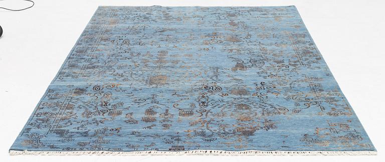 Matta, Jaipur, ull med silkesinslag. 185 x 280 cm.