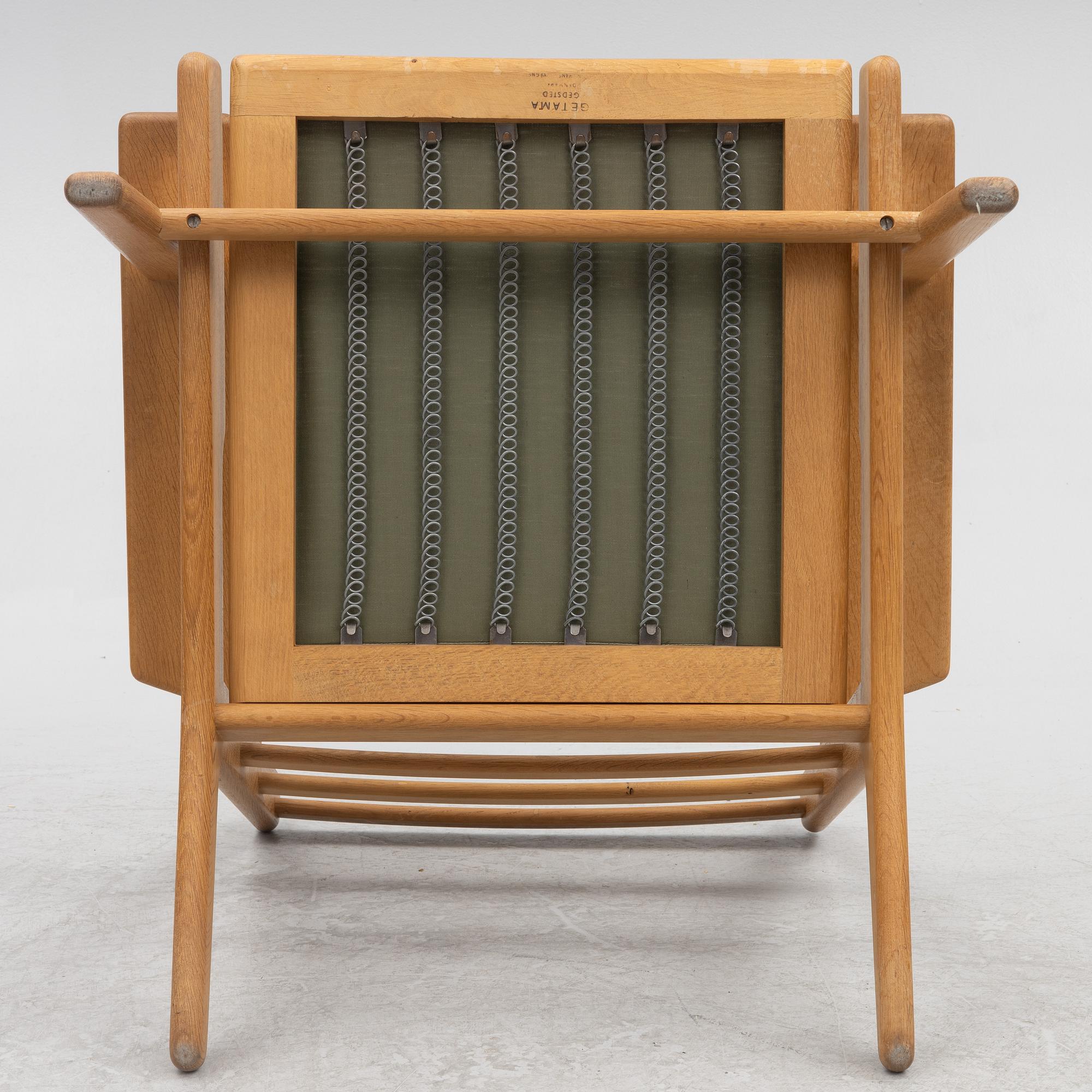 Hans J Wegner, a lounge chair, 'GE 290', Getama, Gedsted, Denmark.