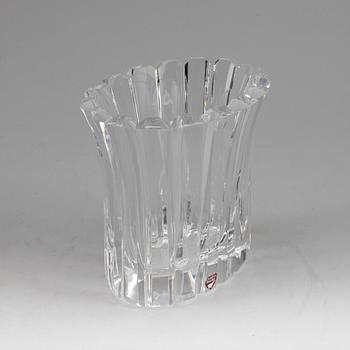 VASER, 2 st. Glas. Orrefors, Nils Landberg samt Gunnar Cyren.