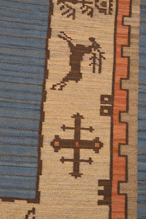 A carpet, flat weave, ca 359 x 247 cm, Sweden.