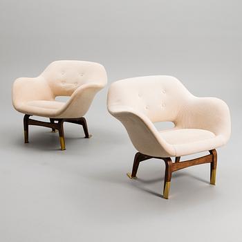 ILMARI TAPIOVAARA, A PAIR OF ARMCHAIRS. "Marski Chair". Asko 1957.