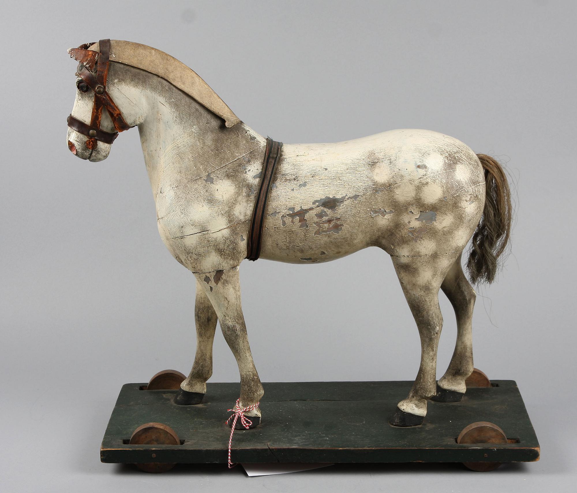 LEKSAKSHÄST, 1900-talets början.