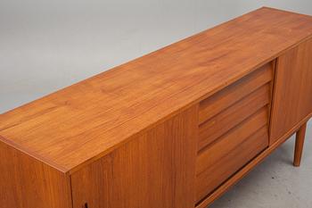 SIDEBOARD, Troeds Bjärnum "Trio", Nils Jonsson.