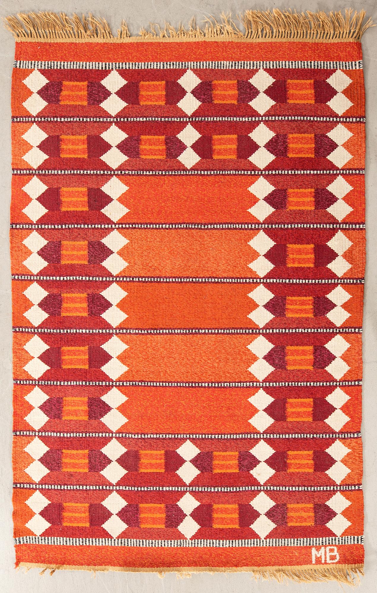 Matta rölakan signerad MB ca 196x136 cm.