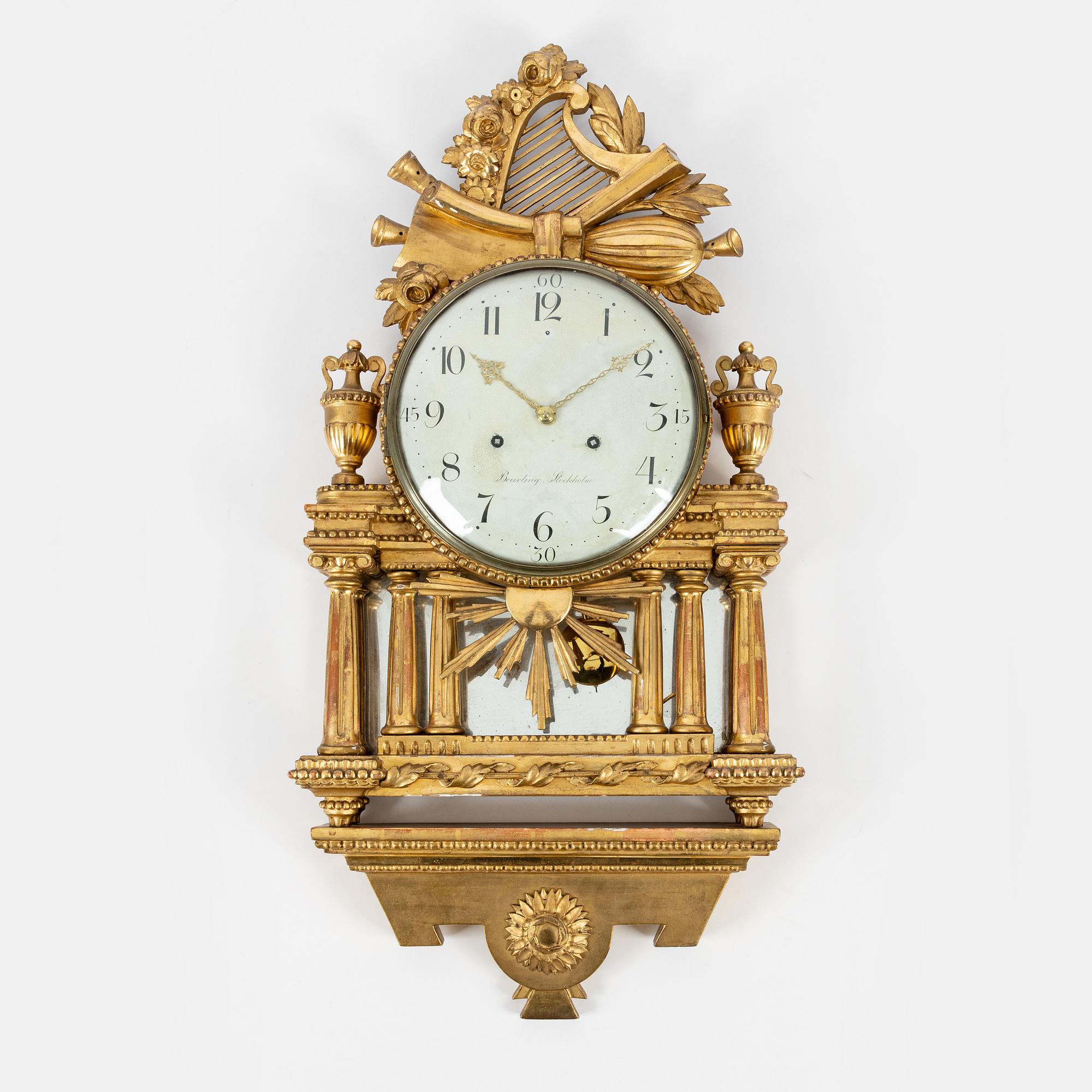 Väggpendyl, gustaviansk, av Per Henrik Beurling (verksam i Stockholm 1783-1806).