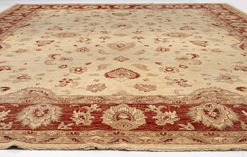 Carpet, Ziegler Design, approx. 450 x 360 cm.