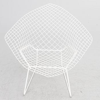 Harry Bertoia, a 'Diamond Chair'.