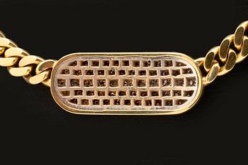 Necklace 18K gold with brilliant and singel-cut Diamonds approx 1 ct, total weight 56,7 g.