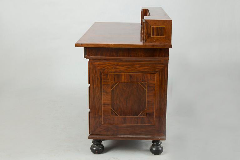 BAROCK SKRIVBORD.