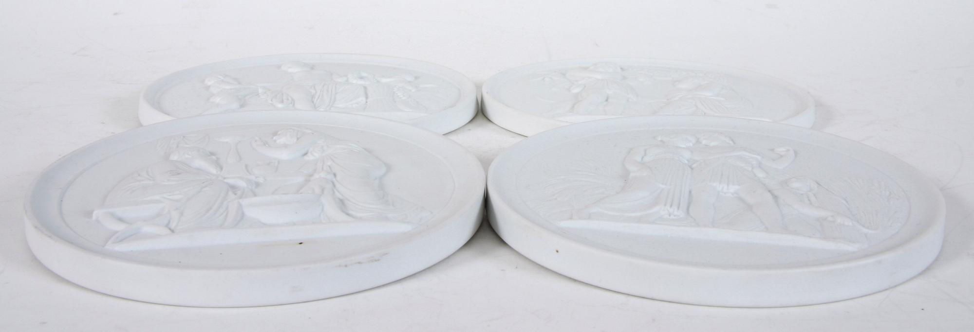 VÄGGPLAKETTER, 4 st, parian, Kongl Dansk o Bing & Gröndahl.