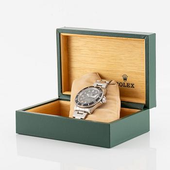 Rolex, Oyster Perpetual Date, Submariner, wristwatch, 40 mm.