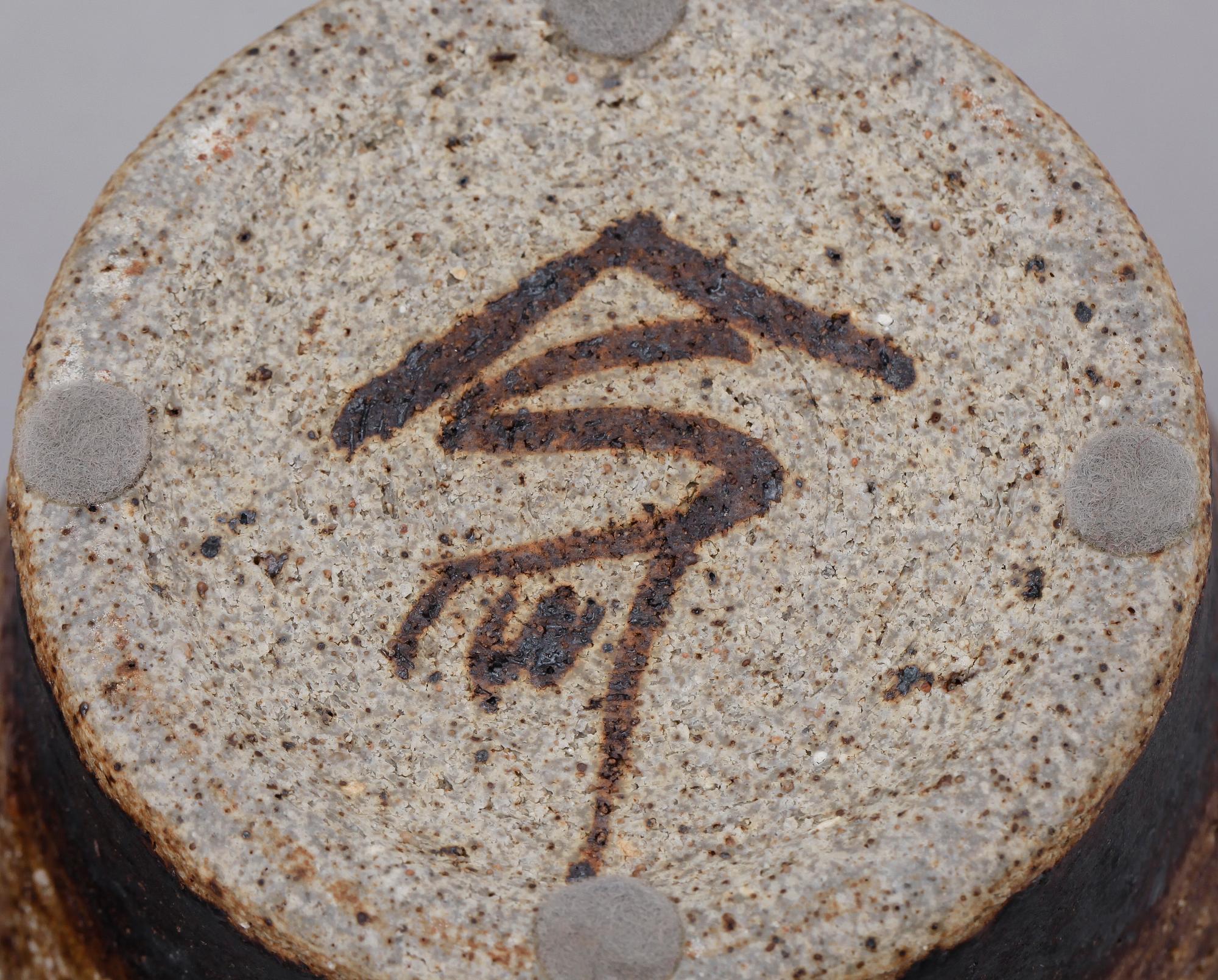 VASER, 3 st, samt FAT, stengods, och  Rolf Palm samt Carl-Harry Stålhane, Rörstrand, Mölle.