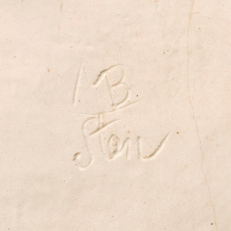 A Swedish cream ware tureen with cover, Marieberg, 18th century.