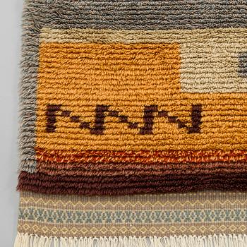 A finnish long pile rya rug, circa 135 x 100 cm.