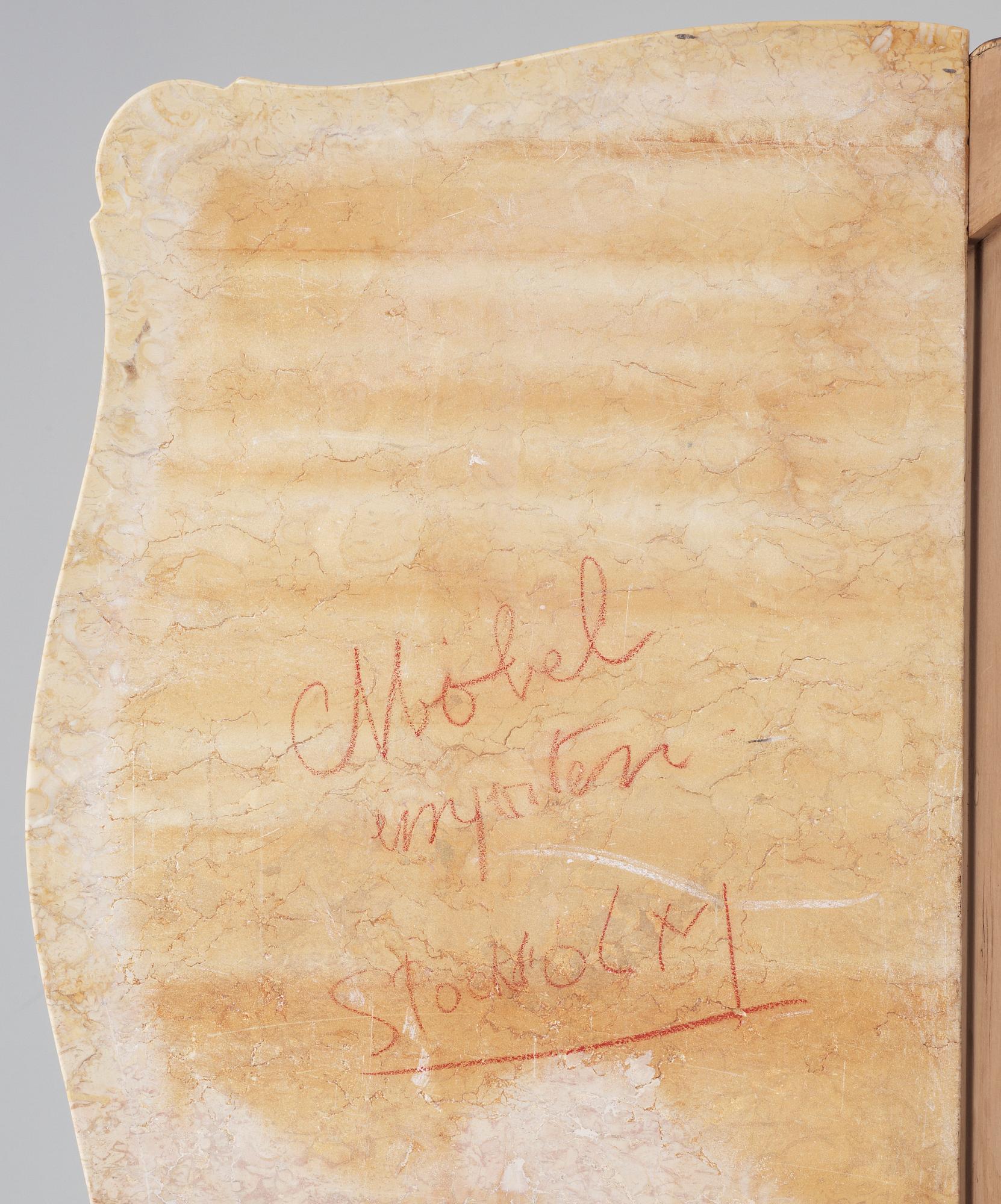 BYRÅ, Louis XV-stil, 1900-talets början.