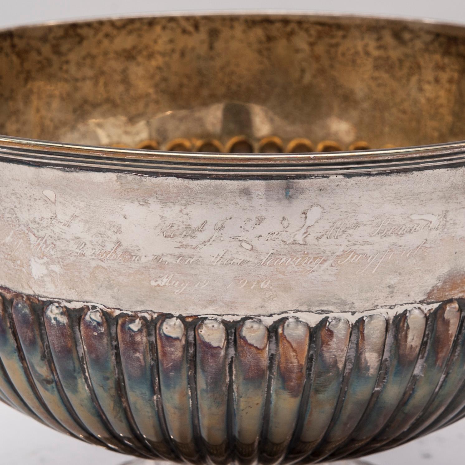 SKÅL, silver, England, London 1908, vikt 611 g.