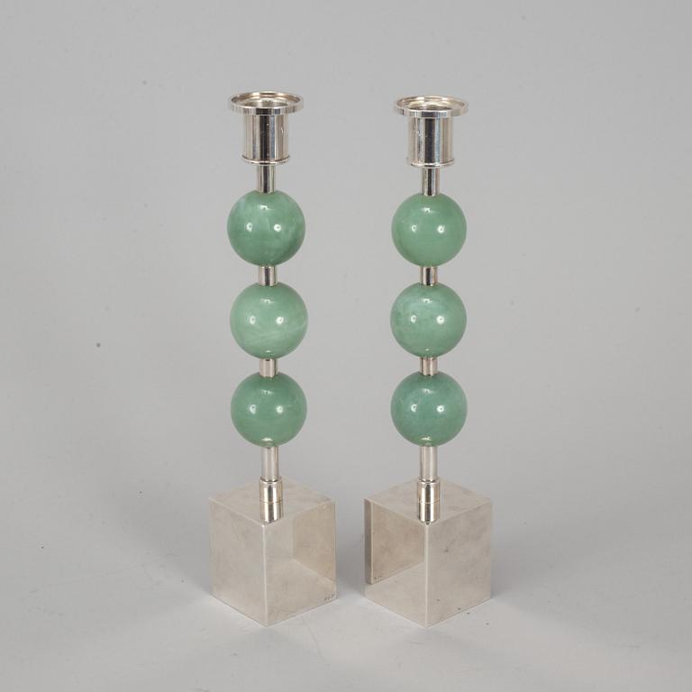 SIGURD PERSSON, a pair of silver plate and aventurine candlesticks from Svenskt tenn.