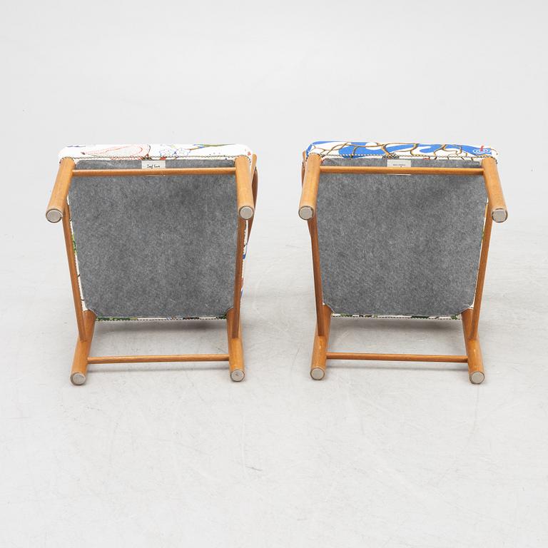 Josef Frank, a pair of armchairs model 562, Firma Svenskt Tenn.