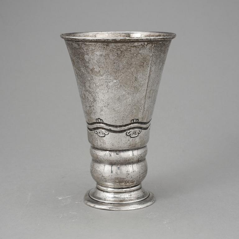 VAS, silver, Christian. F. Heise, Köpenhamn, Danmark, 1922. Vikt ca 185g.
