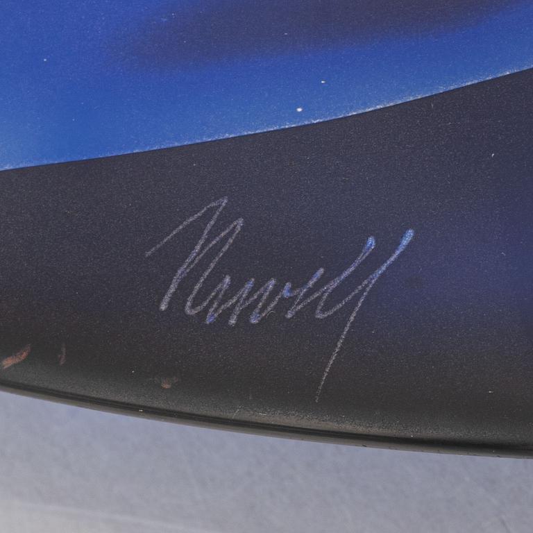 Steven Newell, a glass dish, late 20th Century.