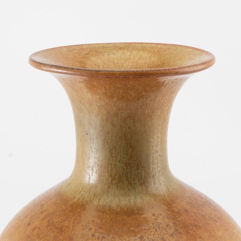 Gunnar Nylund, vase Rörstrand stoneware, second half of the 20th century.